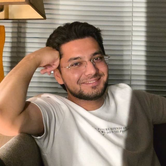 Arslan Agajanov, Software Engineer